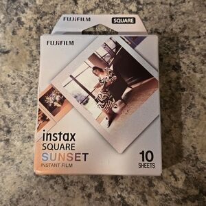 New & Sealed FUJIFILM Instax Square Sunset Film - 10 Exposures Expires 03-2027